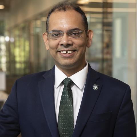 Dr. Hridesh Rajan